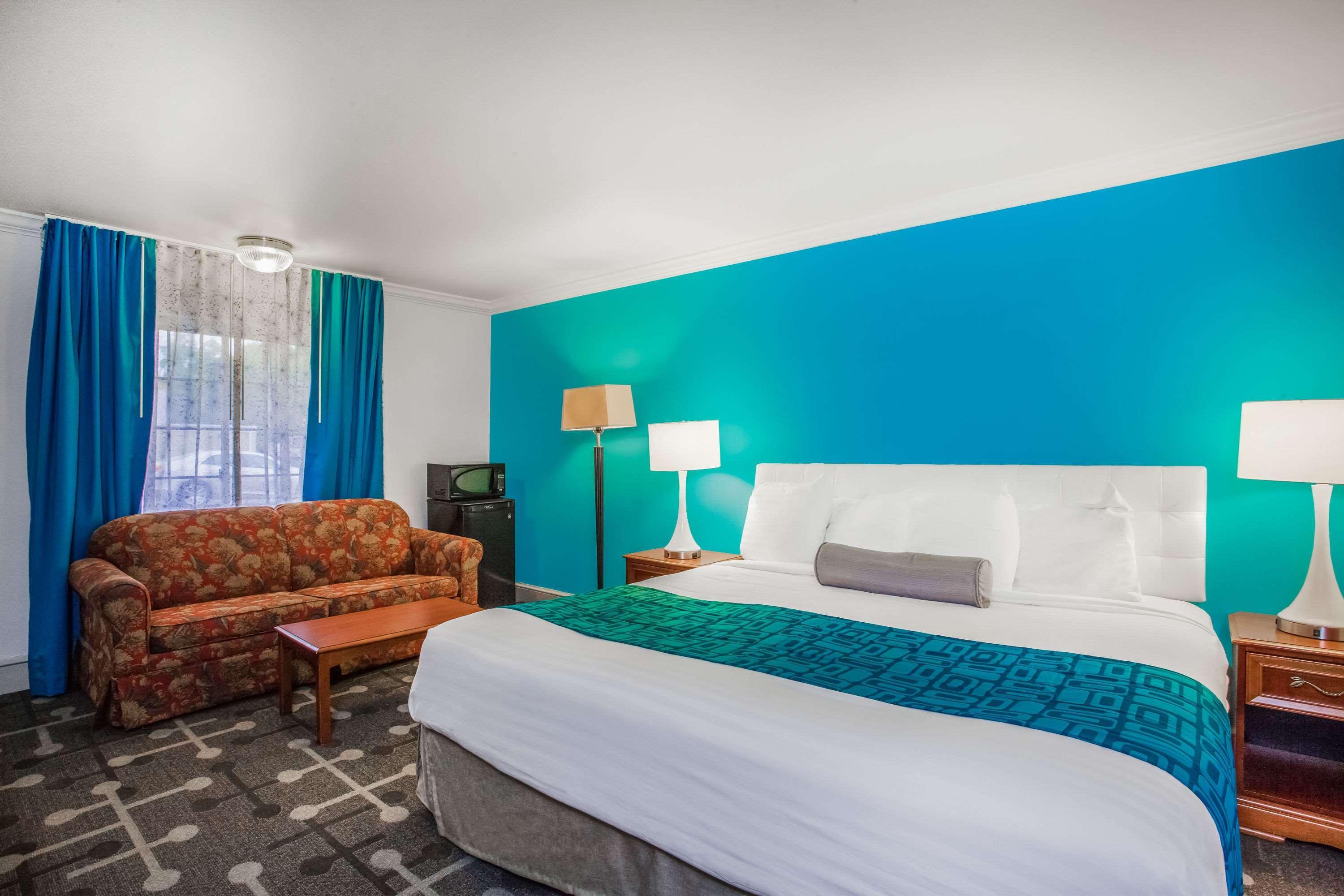 ฮาวเวิร์ด จอห์นสัน บาย วินด์แฮม เฮอร์ชีย์ Motel ภายนอก รูปภาพ